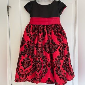 Child Christmas Dress. Formal Dress. Red and Black Velvet. Size 4. EUC.
